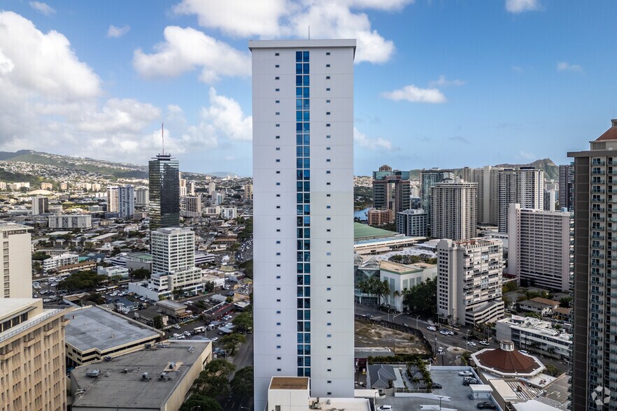 More Photos Of 1631 Kapiolani Blvd, Honolulu Apartments For Lease