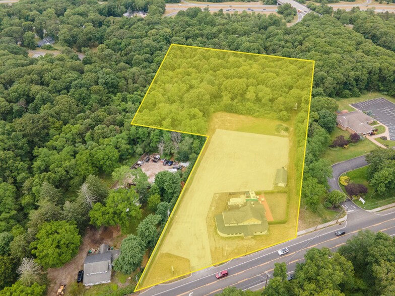 More Photos Of 2647 Montauk Hwy, Brookhaven Restaurant For Sale