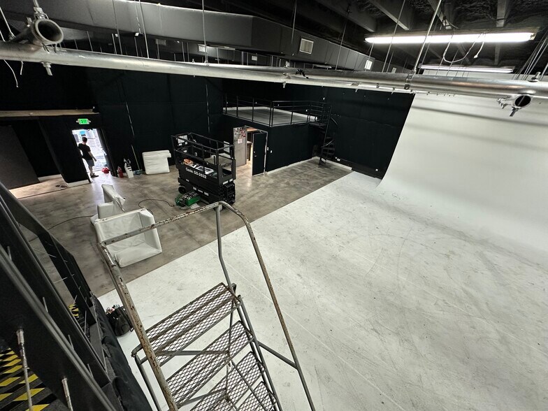 More Photos Of 4151 NW 2nd Ave, Miami Loft Creative Space For Lease