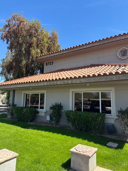 Primary Photo Of 8723 E Via de Commercio, Scottsdale Office For Lease