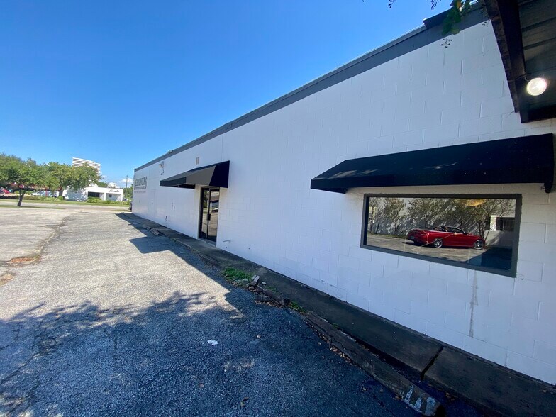 More Photos Of , Houston General Retail For Sale