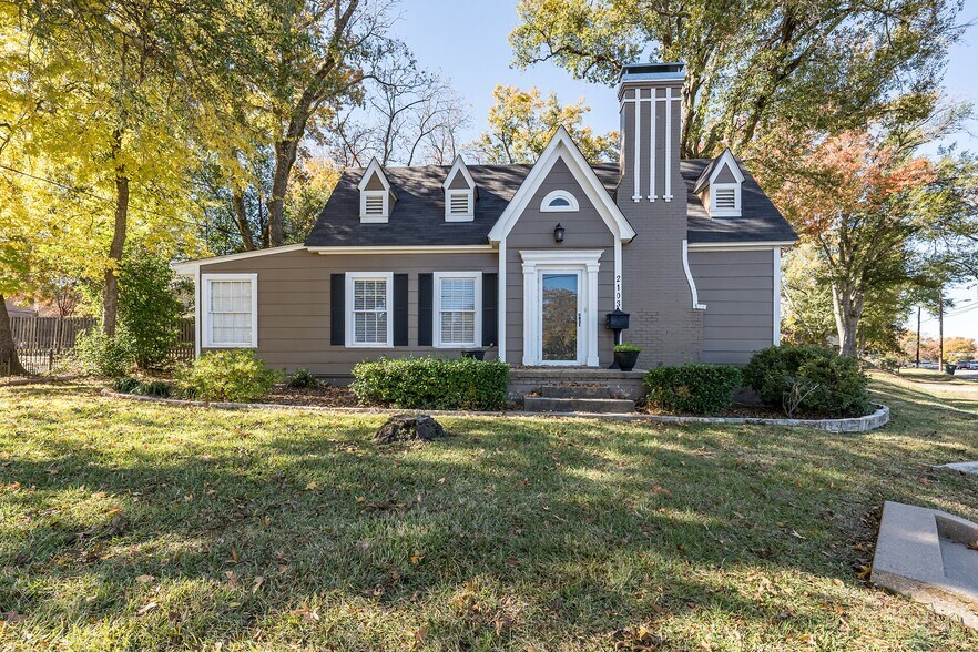 More Photos Of , Tyler Office For Sale