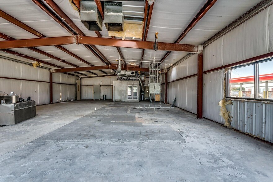 More Photos Of 1481 E Main St, Eastland Restaurant For Sale