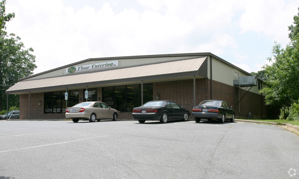 Primary Photo Of 603 N Fayetteville St, Asheboro Freestanding For Lease
