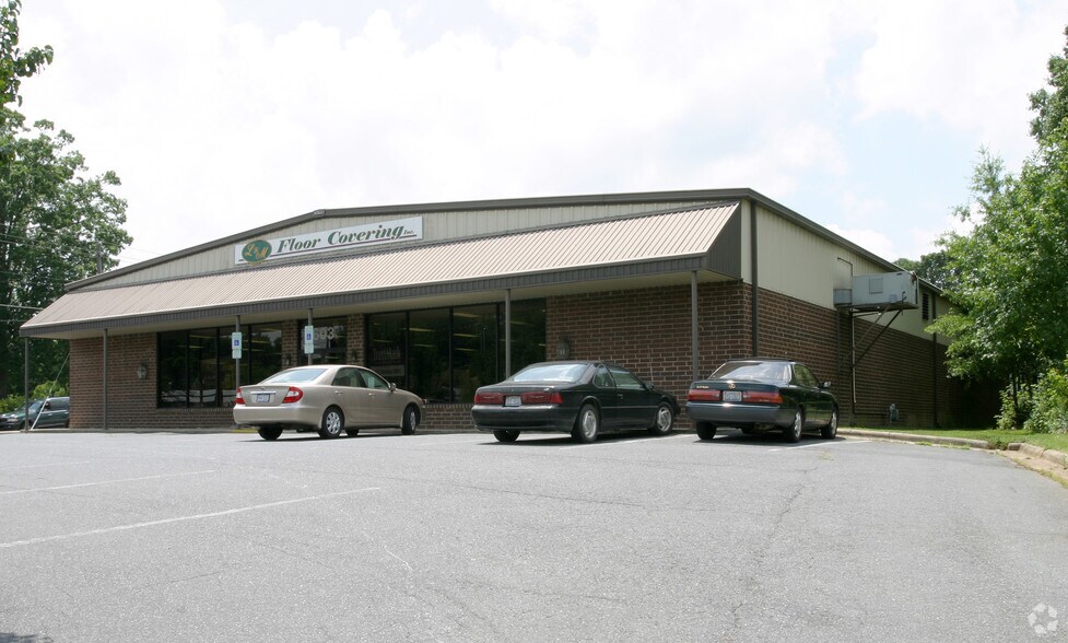 Primary Photo Of 603 N Fayetteville St, Asheboro Freestanding For Sale