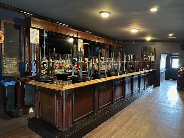 More Photos Of 16825-16829 Prairie Ave, Lawndale Freestanding For Sale