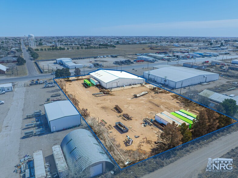 More Photos Of 507 Mustang Dr, Andrews Warehouse For Lease