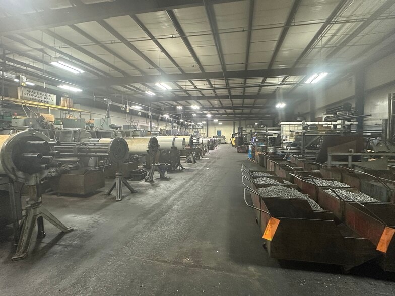 More Photos Of 151 Hanger Cir, Richmond Industrial For Sale