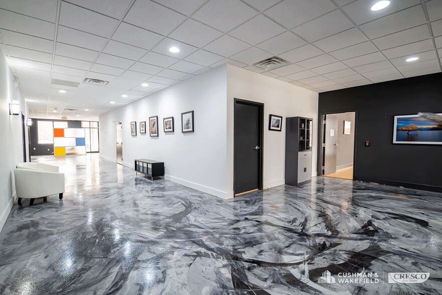 More Photos Of 29055 Clemens Rd, Westlake Office Residential For Lease