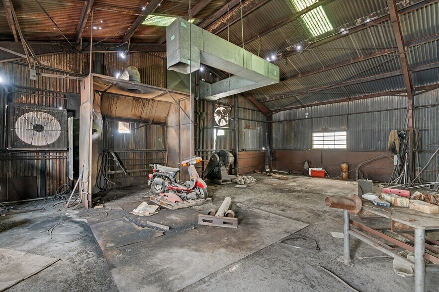 More Photos Of 3314 Carr St, Houston Manufacturing For Sale