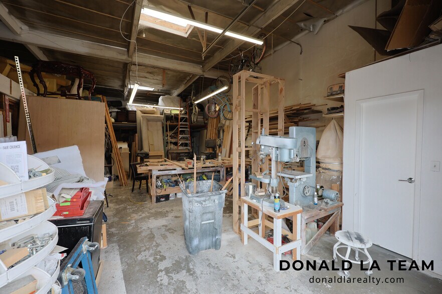 More Photos Of 12903 S Budlong Ave, Gardena Warehouse For Sale