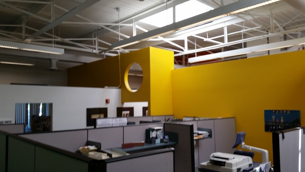 More Photos Of 125 Holden St, Providence Office For Lease