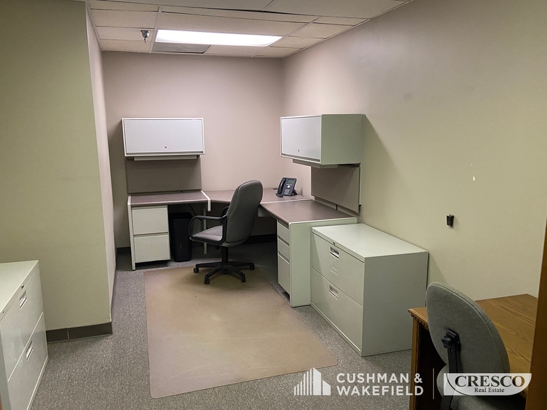 More Photos Of 4770 Van Epps Rd, Cleveland Warehouse For Lease