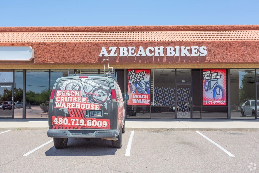 More Photos Of N 15th Ave, Phoenix Unknown For Lease