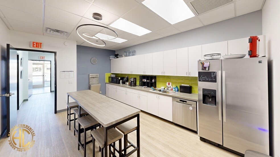 More Photos Of 295 Sunpac Ave, Henderson Warehouse For Sale