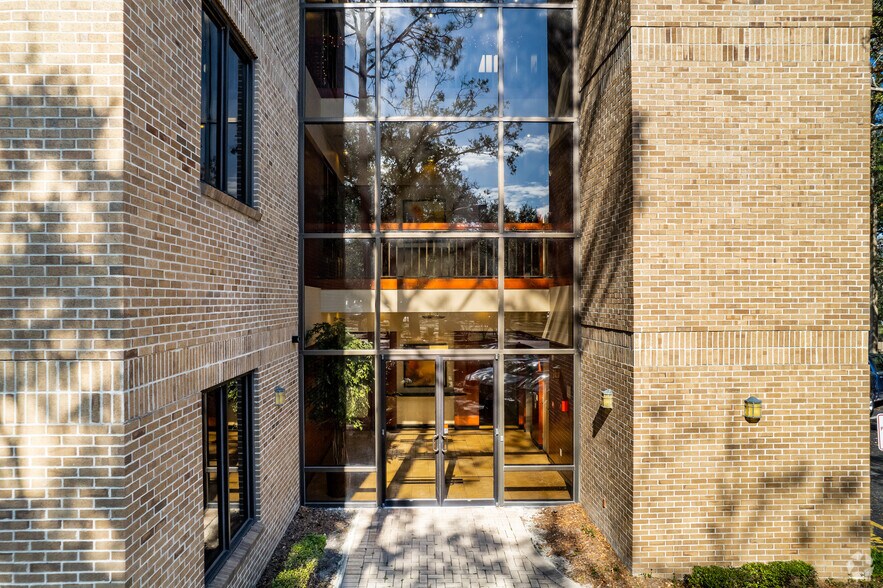 Primary Photo Of 234 N Westmonte Dr, Altamonte Springs Office For Lease