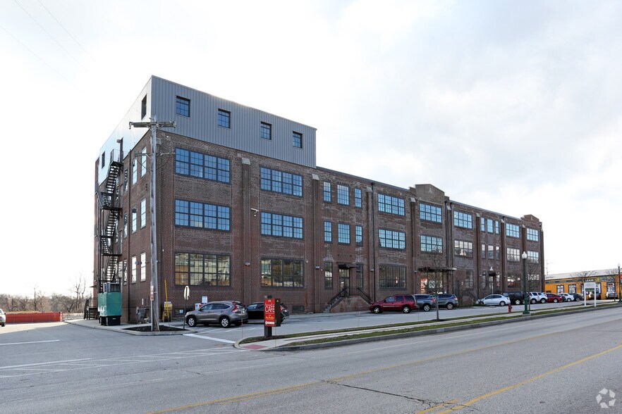 More Photos Of 910 E Main St, Norristown Office For Lease
