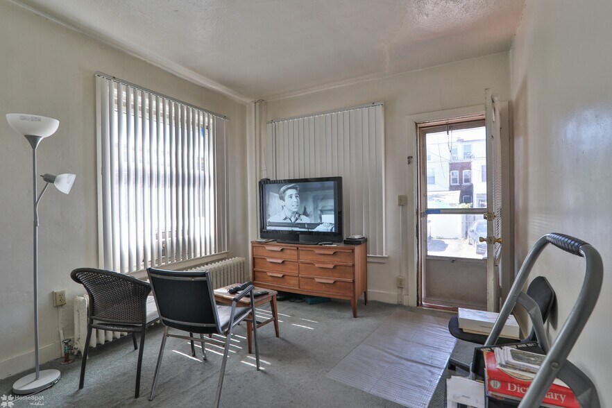 More Photos Of 1550 Warren St, Allentown Apartments For Sale