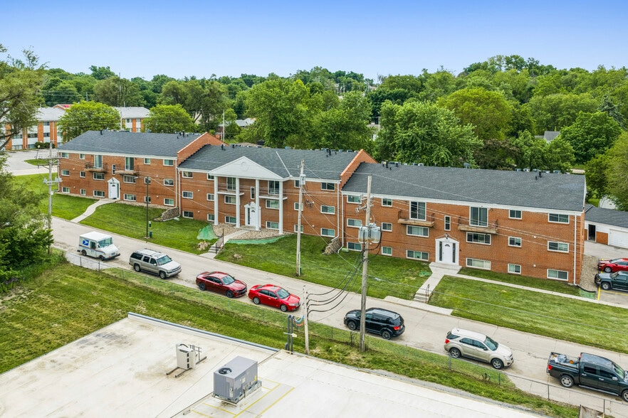 More Photos Of 7301 Corby St, Omaha Apartments For Sale