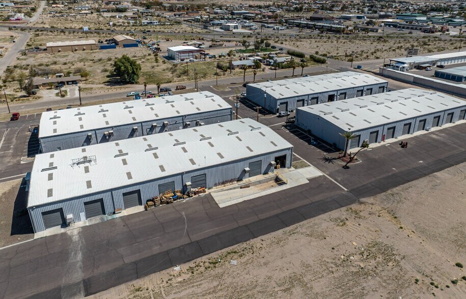 More Photos Of 4081 S Arcadia Ln, Fort Mohave Warehouse For Lease