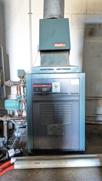 More Photos Of 2337 Washington Rd, Washington Carwash For Sale