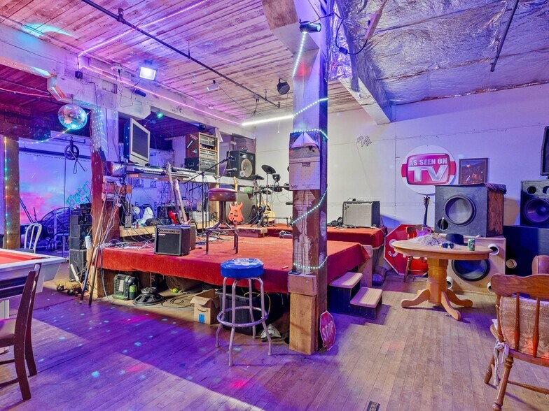 More Photos Of 1223 New York Ave, Sheboygan Industrial For Sale