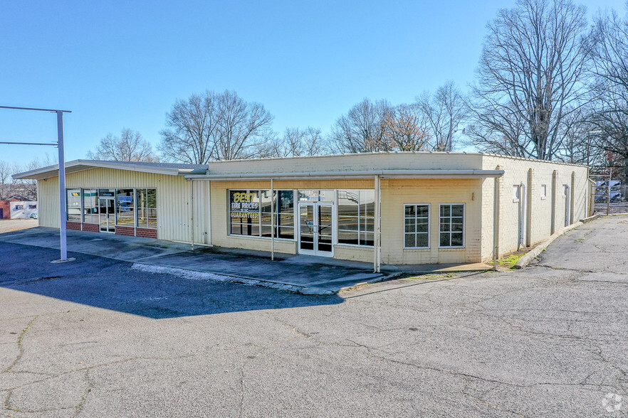 Primary Photo Of 1809 W Front St, Statesville West Showroom For Sale