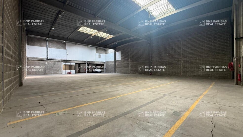 More Photos Of , Vitry-sur-Seine Flex For Sale