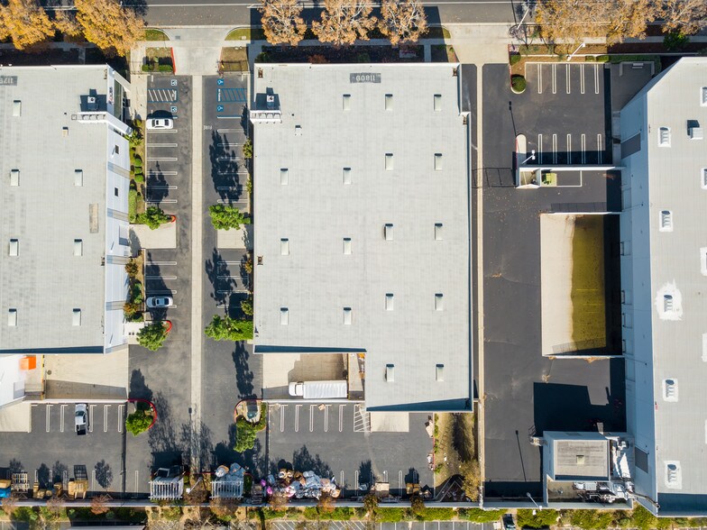 More Photos Of 11809 Jersey Blvd, Rancho Cucamonga Warehouse For Sale