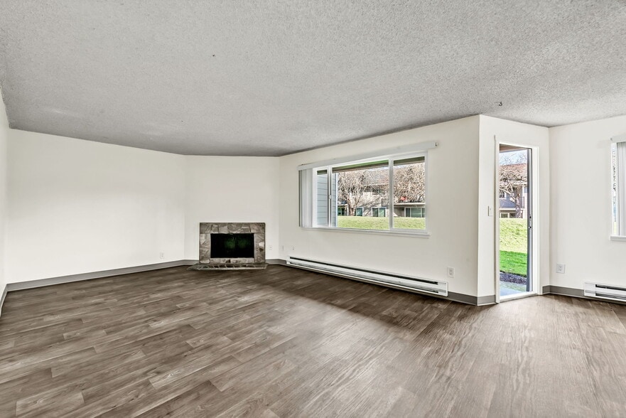 More Photos Of 10200 SW Conestoga Dr, Beaverton Multifamily For Sale