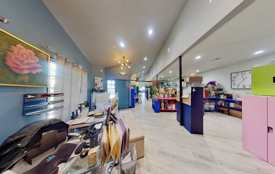 More Photos Of 10616-10622 Katella Ave, Anaheim Loft Creative Space For Sale