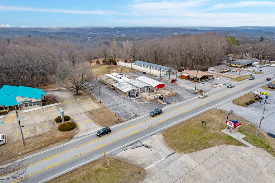 More Photos Of 14528 E Hwy 12, Rogers Restaurant For Sale