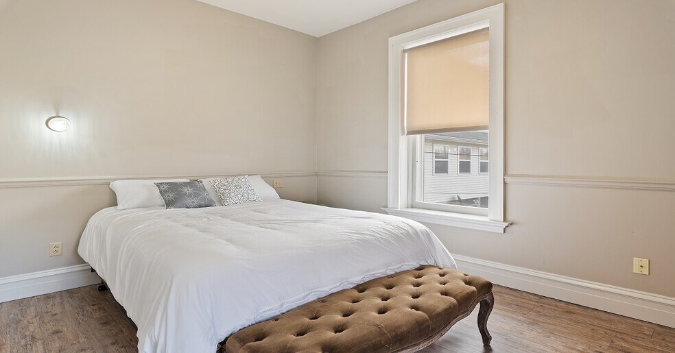 More Photos Of 45 N Main St, Mayville Hotel For Sale