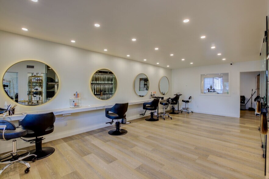 More Photos Of 7355 E Shoeman Ln, Scottsdale Office For Lease