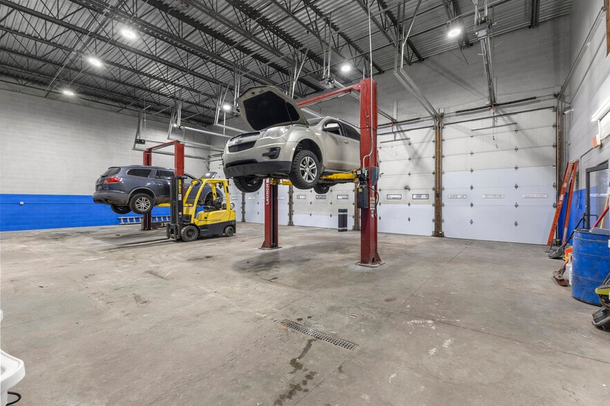 More Photos Of 14801-14835 Livernois Ave, Detroit Auto Repair For Sale