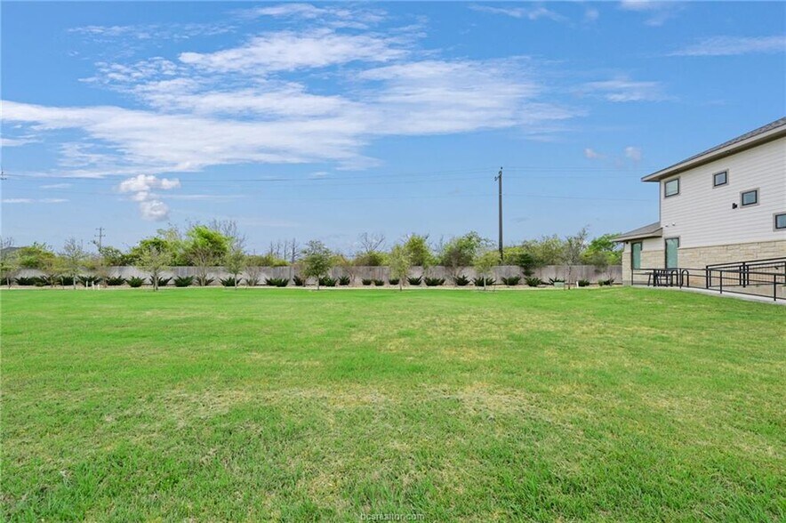 More Photos Of 3024 Barron Rd, College Station Land For Sale