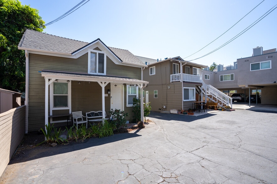More Photos Of 1124 Cordova St, Pasadena Apartments For Sale