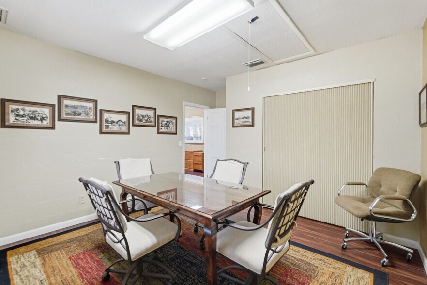 More Photos Of 500-510 Tarpon Ave E, Tarpon Springs Office For Sale