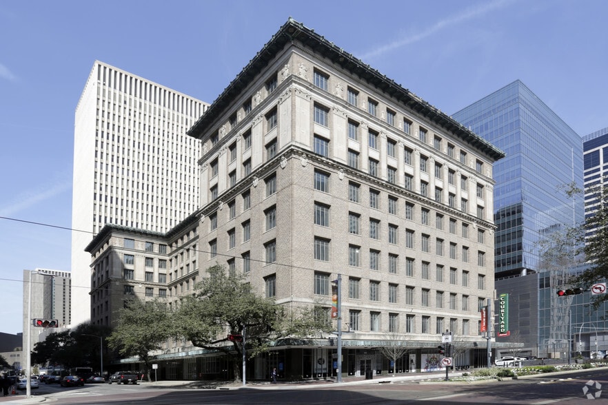 Primary Photo Of 1205 Travis St, Houston Hotel For Lease