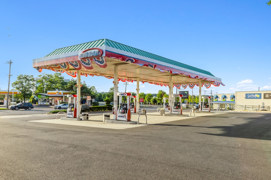 More Photos Of 3611 N Easton Rd, Doylestown Convenience Store For Sale