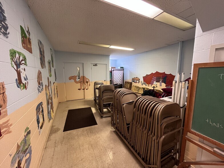 More Photos Of 2709 116th St, Toledo Religious Facility For Sale