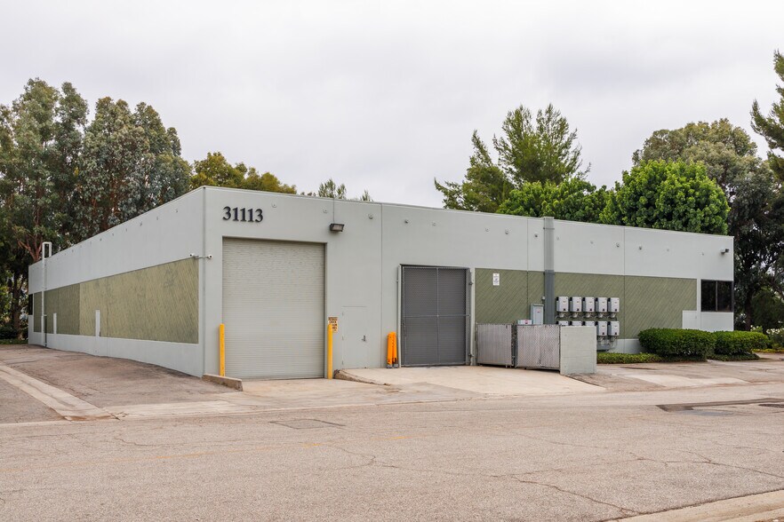 More Photos Of 31113 Via Colinas, Westlake Village Warehouse For Sale