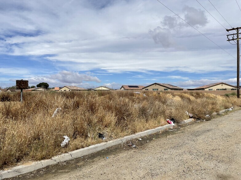 More Photos Of Challenger Way @ Avenue I, Lancaster Land For Sale