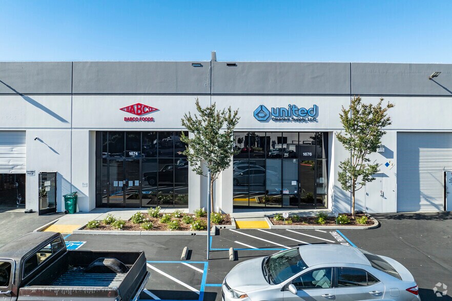 More Photos Of 1660-1678 Delta Ct, Hayward Warehouse For Lease