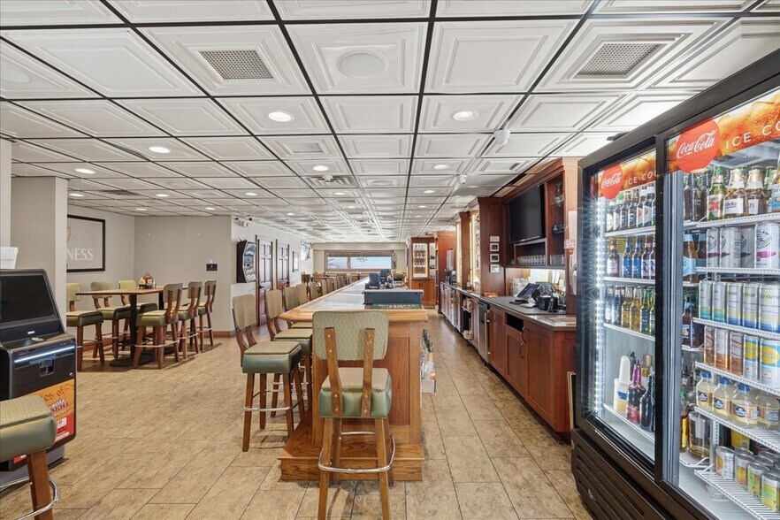 More Photos Of 318 New York Ave, Rochester Sports And Entertainment For Sale