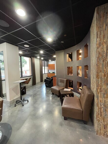 More Photos Of 212 Washington Ave, Towson Apartments For Lease