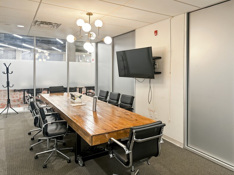 More Photos Of 609-625 Broad St, Newark Coworking Space
