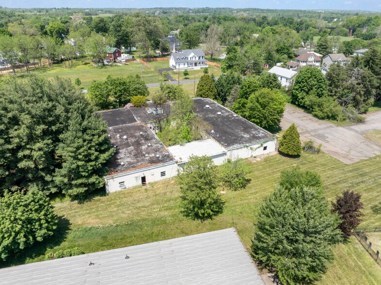 More Photos Of 110 Woodfern Rd, Branchburg Warehouse For Sale
