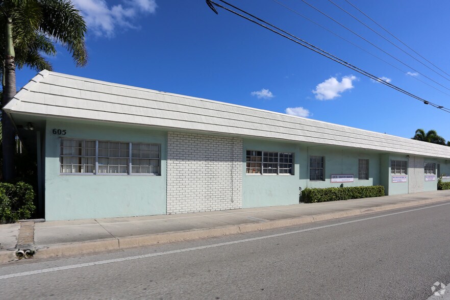 More Photos Of 605 Belvedere Rd, West Palm Beach Office For Lease