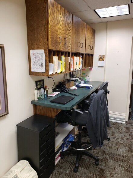 More Photos Of 1029 Liberty St, Franklin Medical For Lease